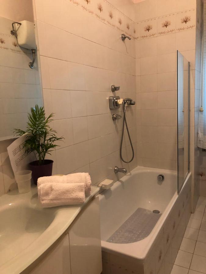 Anna Apartment Pistoia Luaran gambar